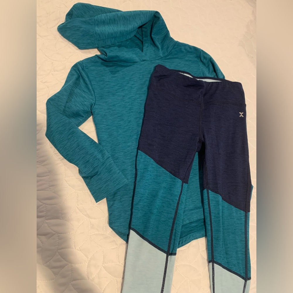 Girls Xersion 6/6X fitted hoodie and leggings